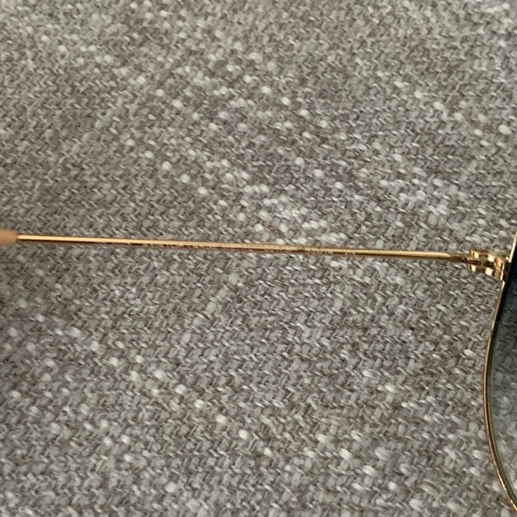 *AUTHENTIC* Ray Ban Blue Gradiant Gold Sunglasses